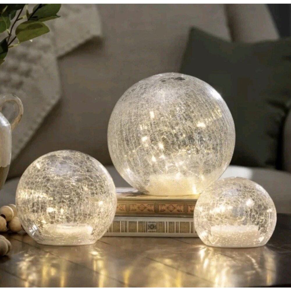 Evergreen, Set 3 - LED Glass Spheres Towers | Hand-blown Glass